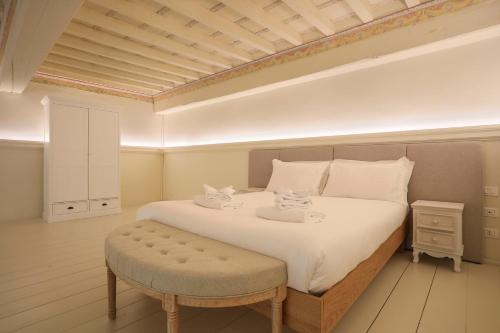 Palazzo Galli Tassi Collection - Loft 1