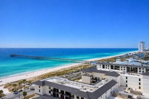 Amazing Sunsets Steps to Pier Park Heated Pool Hot Tub photo 59