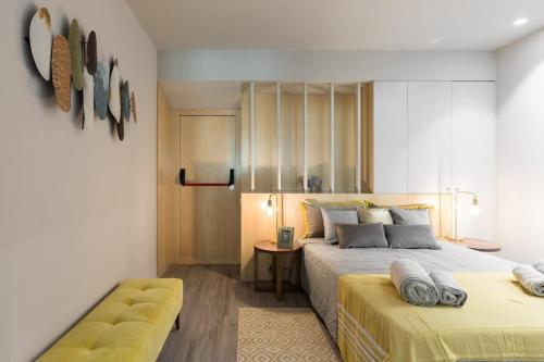 Charming Flat - Garage by Host Wise