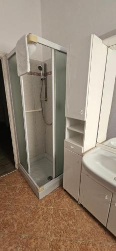 Zeus Rondinella Rooms
