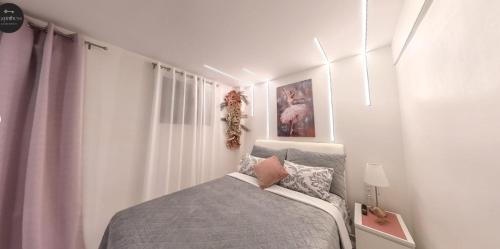 Coral Apartment with free private parking of stayinthess