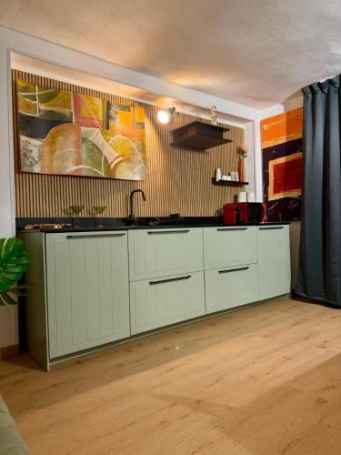 Foto Empathy Suite 4