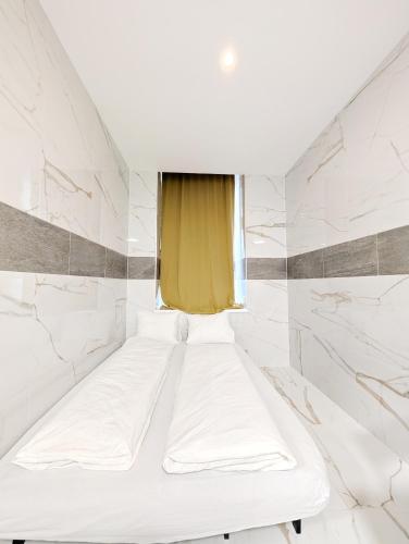 Comfortable Apartment in Lanstrasse Area BR4