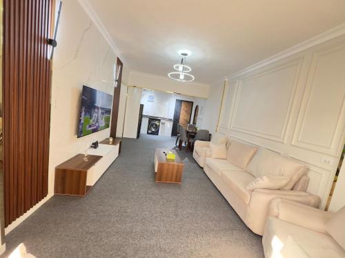 شقة مودرن هادئة في الترفيهي - موقع مميز