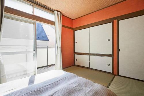 Shinjuku Area House with 3BR 2-min to Metro