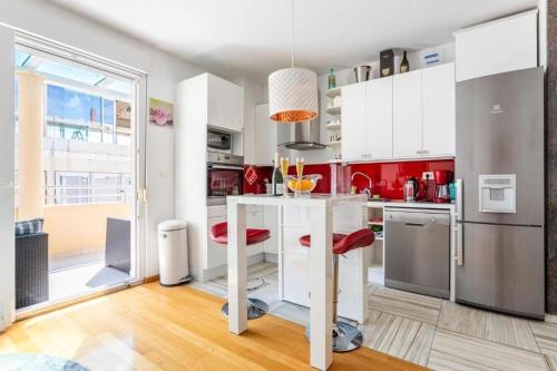 Apartments by the sea Split - 25041