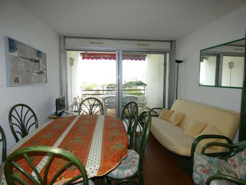 Appartement 2 pièces cabine avec piscine proche plage
