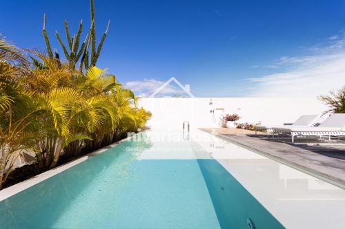 Private Pool & Jacuzzi, Villa Esperanza