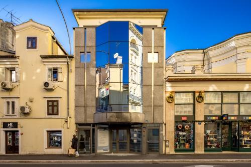 Foto Adialuxe City Apartments Rijeka 1