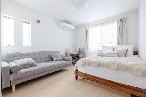 Shinjuku Private Family House