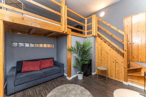 O4 City Center Apartment