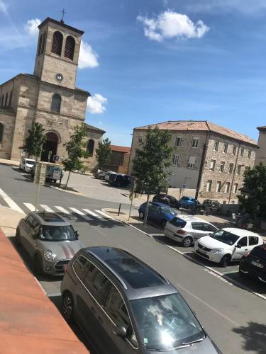 Appartement confortable au coeur du village 204