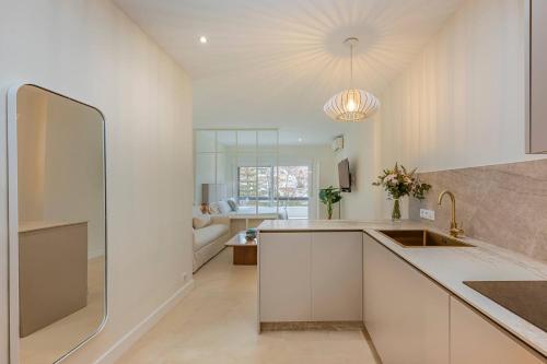 Spacious & Comfy Studio in Golden Mile