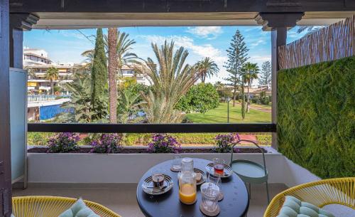 Newly renovated studio in Golden Mile w/ Pool