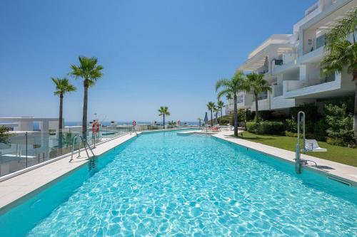 Casa Kolibri, 5m from Marbella, Apartment with Stunning Views