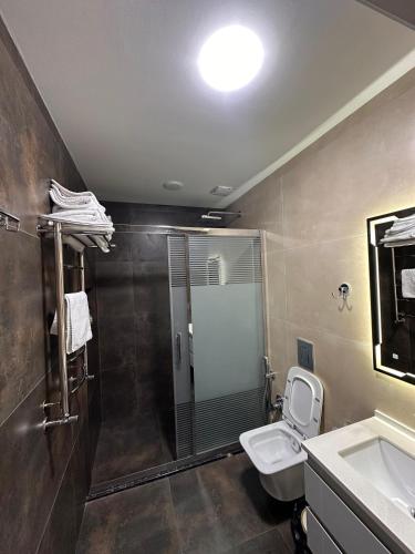 ห้องน้ำของ Cihan Town Hotel