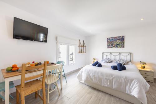 AlmeriaSuite Serenity Stay