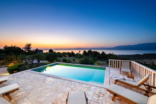 Villa Neda