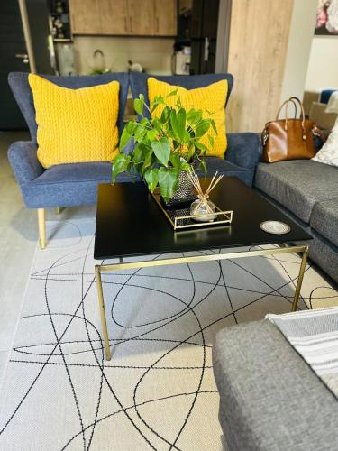 Oak & Stone Motswedi Place