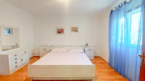 7Kastela apartments