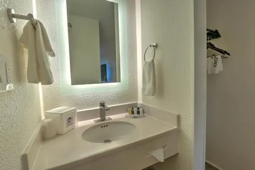 Hotel Carolina photo 11