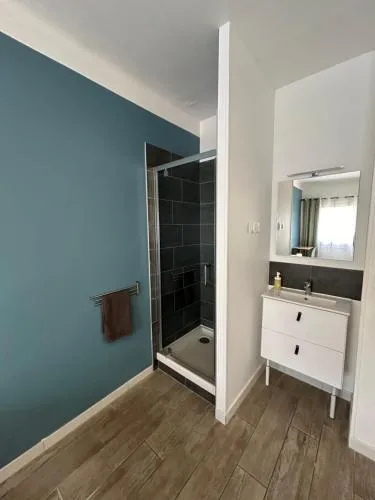 Appartements 4 chambres avec 4 salles de bains et climatisation photo 18