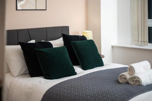 Gallery image of Swanky two bedroom flat with balcony near swiss cottage and regents park in London