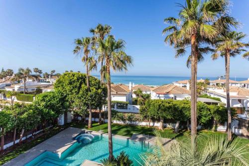 A paradise with ocean views