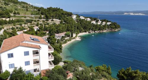 apartments villa BORJE by GLOBTOUR