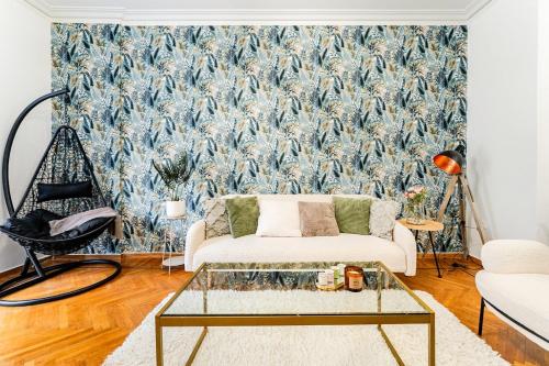 Boutique 5BDT-3 ΒATH Apt with Eclectic Style- Acropolis