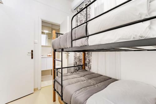 Boutique 5BDT-3 ΒATH Apt with Eclectic Style- Acropolis