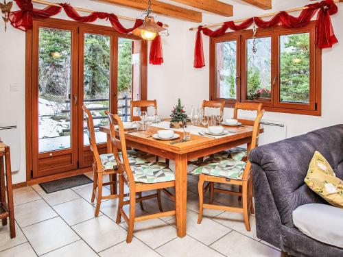 Posezení v ubytování Chalet Escapade by Interhome