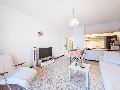 Apartment le Plein Sud II-1 by Interhome