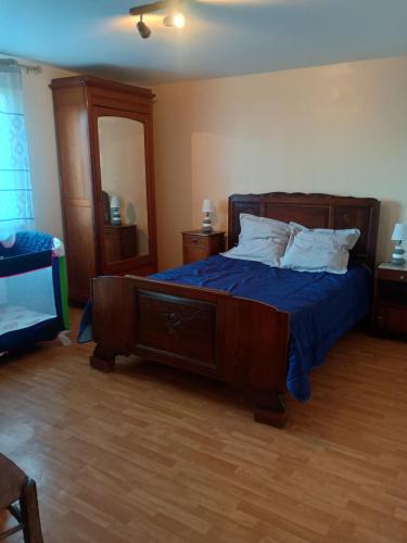 เตียงในห้องที่ Andrée