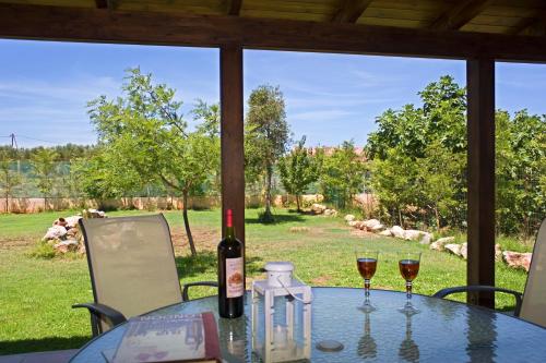 スタブロスにあるVilla Nefeliのギャラリーの写真