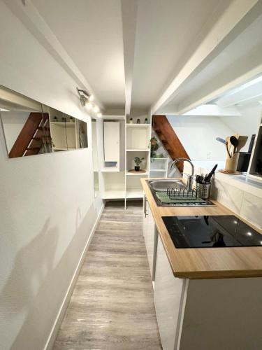 Cosy Loft Duplex for Couples - Great Location