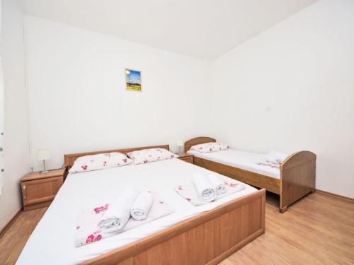 Apartment Klarić-1 by Interhome
