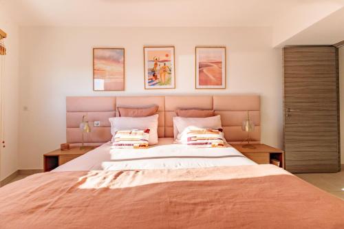 Villa Lerins 304 by Halldis