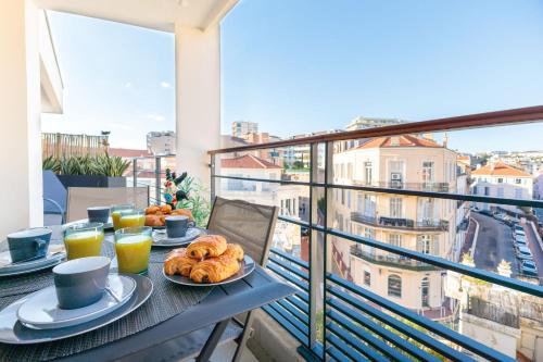 Villa Lerins 401 by Halldis