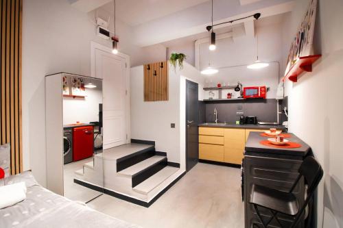 Near NDK - Washer&Dryer - Fast Wi-Fi - Kitchenette