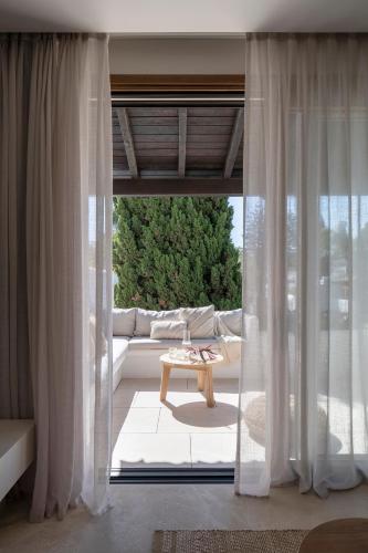 Puente Romano Suite
