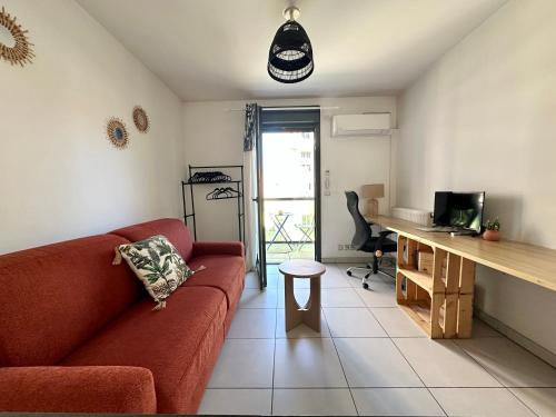 Studio 600 m de la Promenade des Anglais