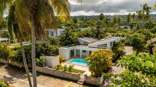 Lux villa playa bonita