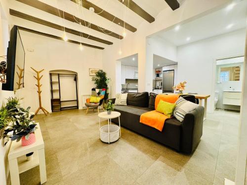 Design & Stylish House in the CENTER of Valencia