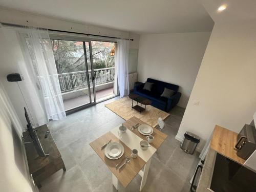 New accommodation with balcony and parking