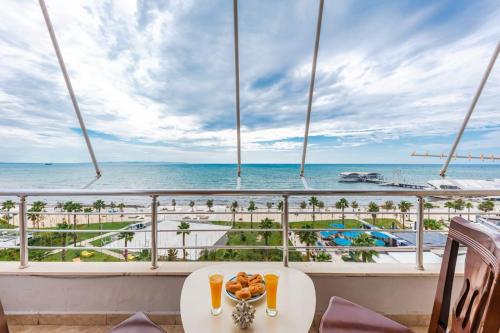 Seafront Infinity Apartments Durres