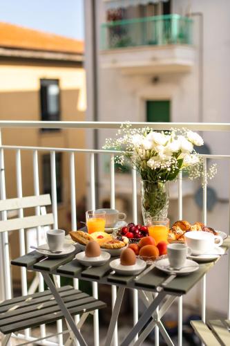 Makanan di atau berdekatan hotel