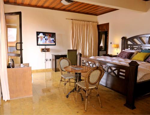 Village Courtyard Hotel