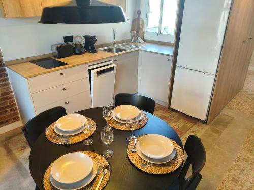Two bedrooms bright apartment center Barcelona