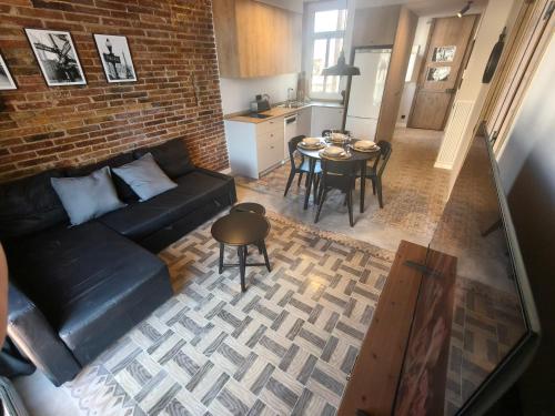 Two bedrooms bright apartment center Barcelona
